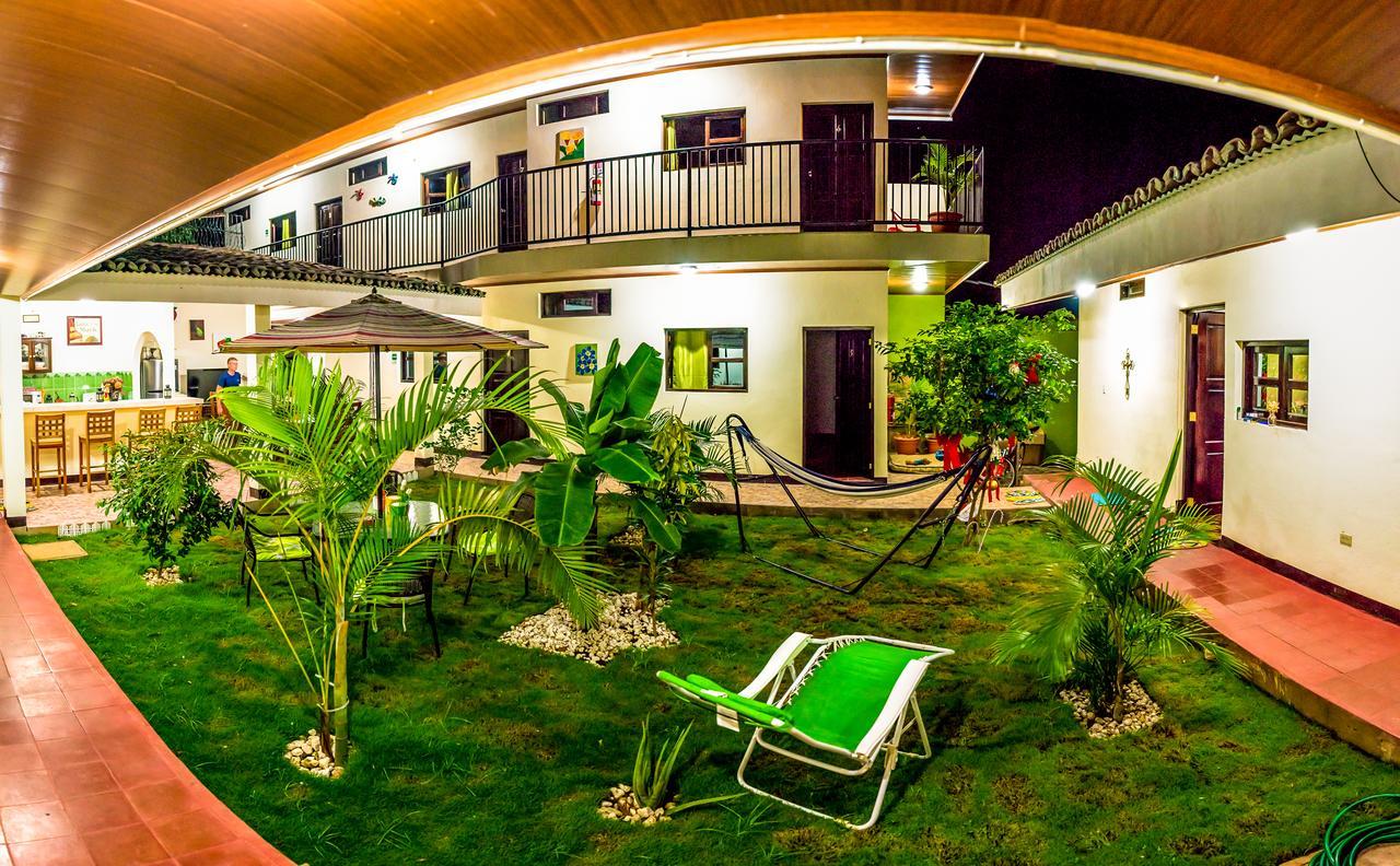 Casa Lula Leon Hostal Bilik gambar